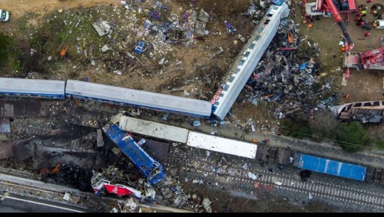 Tragjedia me 57 të vdekur nga përplasja e trenave në Greqi, mes tyre 6 shqiptarë! Xhaçka: Ngushëllime familjarëve