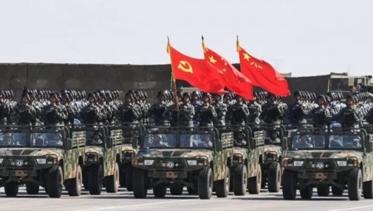 Kina rrit buxhetin ushtarak, paralajmëron për kërcënime në rritje