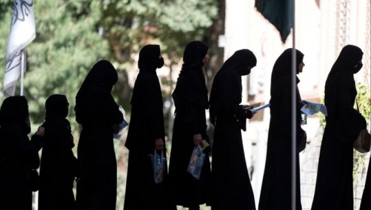 Ndalimi i shkollimit i vajzave dhe grave afgane, diskriminim brutal