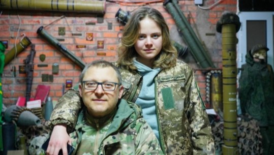25-vjeçarja la studimet për të marrë pjesë në luftën në Ukrainë: Ishte e frikshme, por kur arrita e kuptova se duhet të isha në vendin tim