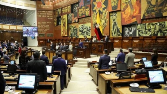 Skandal në Ekuador, deputetët dhe ministrat akuzohen se janë të lidhur me mafien shqiptare