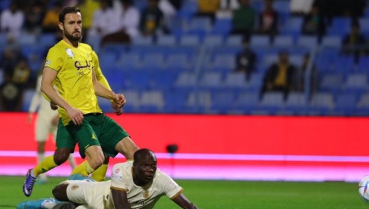 VIDEO/ Sokol Cikalleshi 'sms' Sylvinhos, kavajasi shënon golin e 6-të në Arabinë Saudite