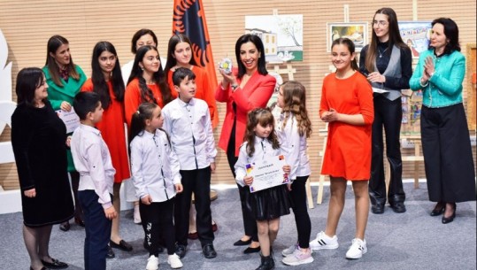 Konkursi ‘Dhurata Për Mësuesin Tim’, ministrja Kushi: Pjesëmarrje që kapërceu kufijtë e Shqipërisë