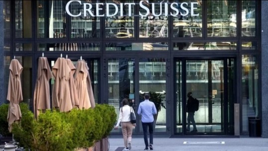 UBS pranon marrëveshje për 'shpëtim urgjent' të Credit Suisse! Bankat përpiqen të ‘qetësojnë’ tregjet financiare 