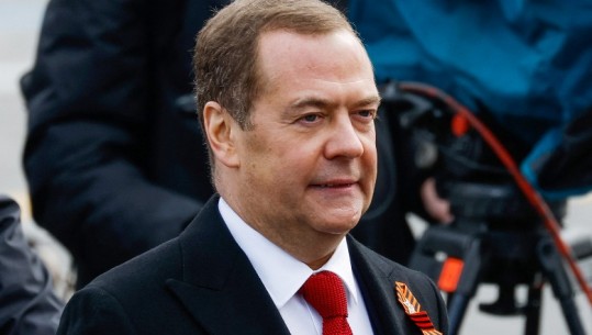 Kërcënon Medvedevi: Urdhër arresti nga Gjykata Ndërkombëtare Penale për Putin do ketë pasoja të tmerrshme