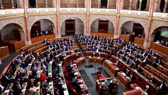 Hungaria voton pro anëtarësimit të Finlandës në NATO! Aplikimi i Suedisë ende i bllokuar