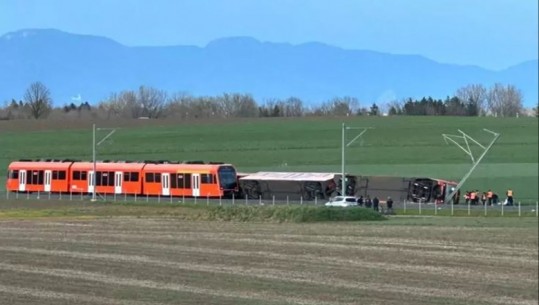 Dy trena në Zvicër dalin nga shinat, plagosen disa persona