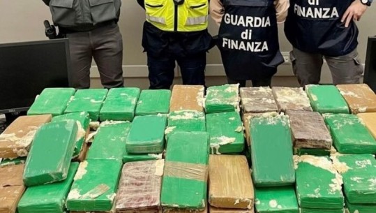 Itali/ Sekuestrohet 53 kg kokainë në portin e Livornos, arrestohen 3 shqiptarë! Vlera në treg do kapte 10 mln euro