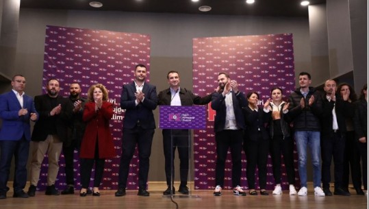Veliaj fton demokratët e Rrogozhinës t’i bashkohen PS: Ne jemi partia që punon, mos votoni listën e rublave të Ilir Metës