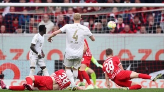 Bayerni ‘i falet’ një goli dhe fiton ndaj Freiburgut duke vazhduar kryesimin në tabelë