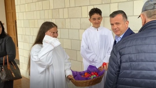 Pashkët katolike, Balla uron nga Lushnja: Të mësojmë të gjithë nga kjo festë! Paqja mbizotëroftë