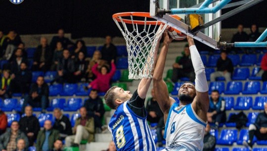 Basketboll/ Teuta tronditet në shtëpi nga Tirana, Besëlidhja bën detyrën me Kamzën