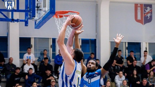 Basketboll/ Tirana eliminon kampionët në fuqi, bardheblutë presin në finale debutuesit