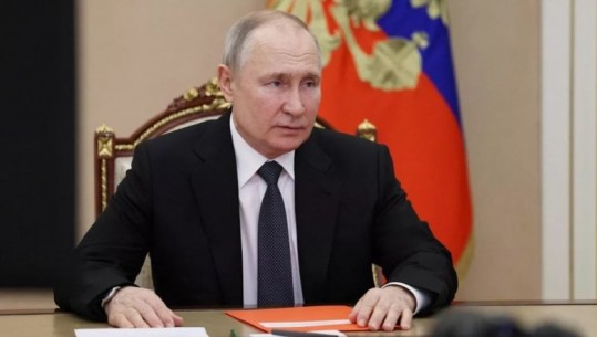 Vladimir Putin nënshkruan ligjin për rekrutim elektronik ushtarak