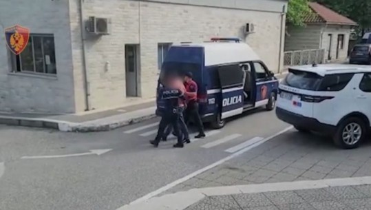 Arrestohen 4 të rinj nga Kosova në Korçë, u kapën me 3 makina luksoze duke transportuar emigrantë të paligjshëm