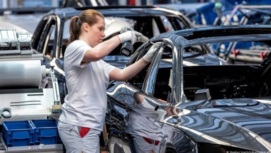 Industria automobilistike, Gjermania nën presion