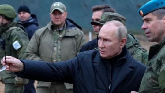 'Për mua është e rëndësishme të dëgjoj mendimin tuaj', Putin flet me ushtarët në rajonin Kherson