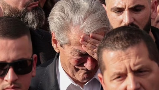  Peshqeshi I Saliut Shqiptarja