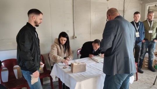 Mbyllen zgjedhjet në veri të Kosovës, serbët bojkot, vetëm 3.47% votojnë! ‘Vetëvendosja’ fiton në dy komuna, dy të tjerat i merr PDK (REZULTATET)