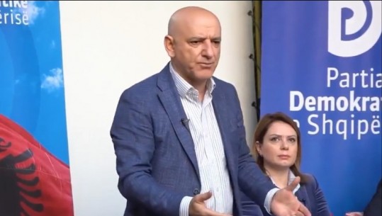 Roland Bejko takim me banorët e 'Ali Demit' në Tiranë: Nëse zgjidhem kryebashkiak, do bllokojmë projektvendimin për prishjen e banesave 50-vjeçare