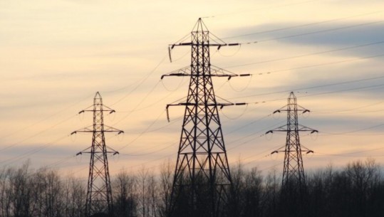 Punimet në rrjet, OSHEE publikon oraret dhe zonat në Tiranë që do mbeten pa energji elektrike