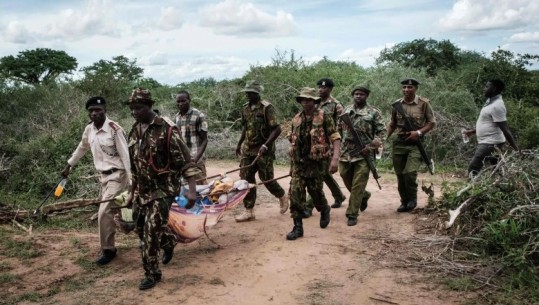 ‘Vdisni urie që të shkoni në parajsë’, 58 të vdekur në Kenia! Kryetari i sektit të krishterë: Mbi 1 mijë njerëz drejt takimit me Jezusin