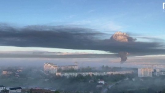 Lufta/ Moska: Katër të vrarë në sulmin e Kievit në kufi! Bombardimet ruse në rajonin e Khersonit 