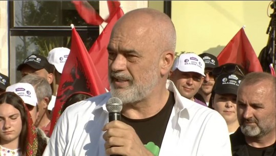 VIDEOLAJM/ ‘Rama ik’, qytetari i ndërpret fjalën në Kurbin, kryeministri: Mezi po e prisja! I ka rënë niveli fare, opozita jep nga 5 mijë lekë për të bërtitur kundër meje