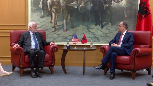 Presidenti Begaj pret një përfaqësi nga Këshilli i Ambasadorëve Amerikanë