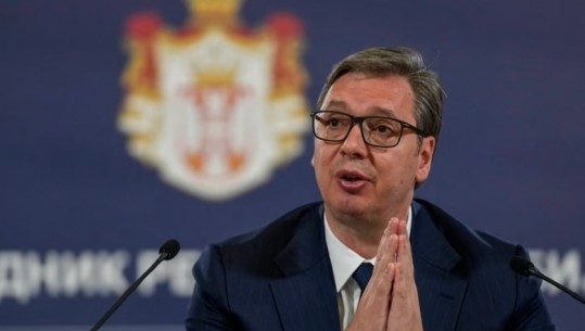 Mero Baze: Vuçiç duhet të marrë shembull nga Albin Kurti si ndihmohet Serbia   
