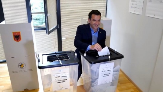 Voton Erion Veliaj, falënderon të 5 kandidatët e tjerë: Të gjithë e duam Tiranën! E ka një ‘kunjë’ për Berishën