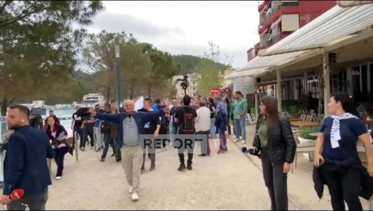 VIDEO/ Mbështetësit e Fredi Belerit në festë, me flamuj grekë nëpër makina e duke thërritur greqisht shkojnë drejt sheshit Omonia
