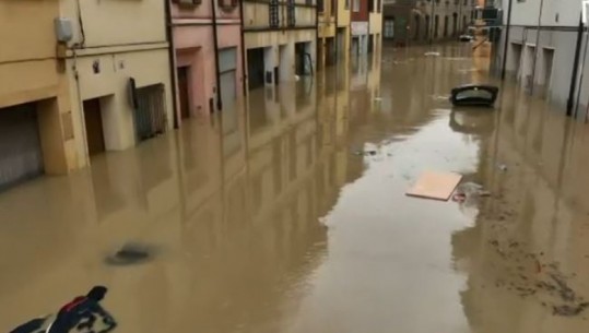 Itali/ Moti i keq në Emilia Romagna, humbin jetën 9 persona, 13 mijë të evakuuar! Mbyllen shkollat prej përmbytjeve