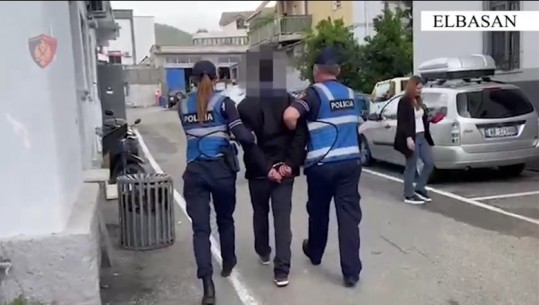 Rrahu prindërit dhe iku e u fsheh në një fshat, arrestohet 34-vjeçari në Elbasan! Në banesë iu gjet armë e dinamit
