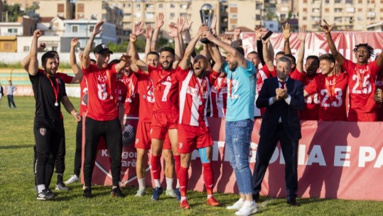 VIDEO/ Për herë të 4 në histori, Skënderbeu kampion i Kategorisë së Parë! Momenti i trofeut