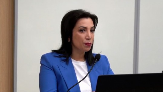 Ministrja Kushi për Shkodrën: Benet, duhet të bashkëpunojmë ngushtë për infrastrukturën shkollore dhe universitetin