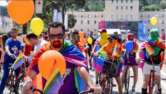 Personat LGBTI, frikë se familja nuk do i pranojë! Gajda: Shpesh atyre iu refuzohen shërbimet