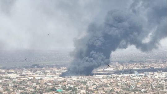 Pak orë para nisjes së armëpushimit, ushtria e Sudanit bombardon kryeqytetin e vendit për të fituar territor