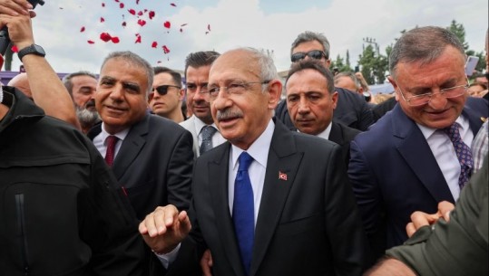 Balotazhi në Turqi, Kilicdaroglu përpiqet të tërheqë votuesit nacionalistë me qëndrime kundër refugjatëve