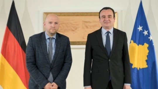 Kurti-Sarrazinit: Të respektohen kryetarët e komunave të zgjedhur në veri të Kosovës! Duhet të trajtohet si gjë normale