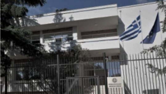 Kujtimet e Operativit të burgut të Burrelit, lidhja e sekretarit të ambasadës greke në Tiranë me infermieren që e kishte futur Sigurimi i Shtetit