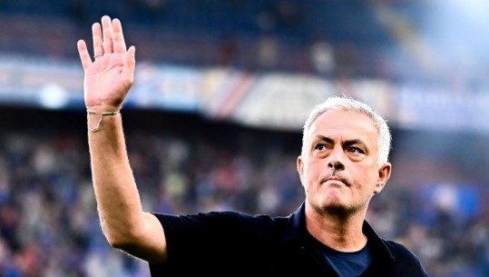 Finalja e Europa League, Mourinho: Më shohin thinjat dhe kujtojnë se u plaka, s'tërhiqem