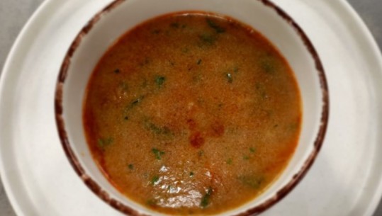 Supë me miell misri, e shijshme dhe me pak kosto nga zonja Albana