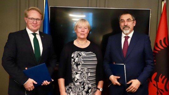 Operacionet në kufi! Çuçi nënshkruan marrëveshjen me kreun e FRONTEX: Garantojmë respektimin e të drejtave të njeriut