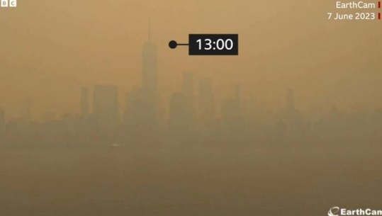 VIDEOLAJM/ Zjarret në Kanada mbulojnë qytetin e Nju Jorkut me mjegull! Miliona njerëz thithin ajrin e rrezikshëm
