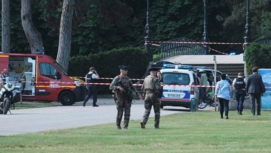 ‘Franca është në shok’! Emanuel Macron reagon për sulmin në Annecy