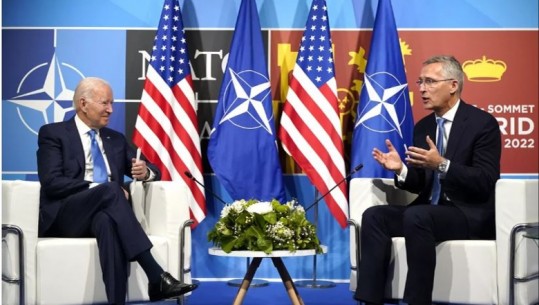 Biden takohet me Stoltenberg teksa gara për zgjedhjen e kreut të ri të NATO-s është rritur