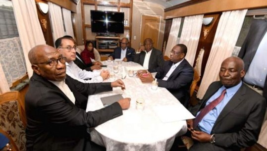 Fotot e para të liderëve afrikanë në tren për në Ukrainë