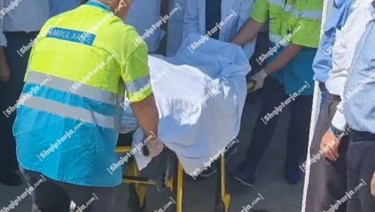 VIDEO/ Kontrollet e policisë në kampin e MEK në Manzë, trupi i pajetë i 65-vjeçarit dërgohet në Tiranë për autopsi