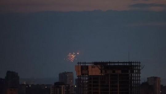 Rusia sulmon me dronë iranianë disa qytete të Ukrainës 